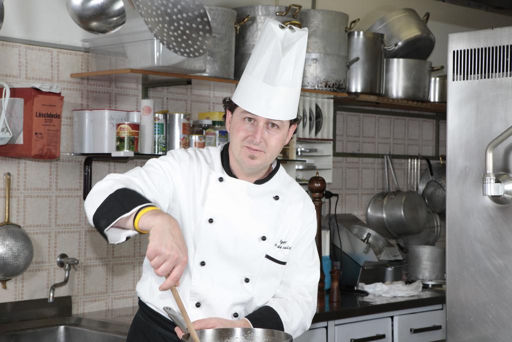 Hotel Alpino Plan Selva di Val Gardena Bagian luar foto