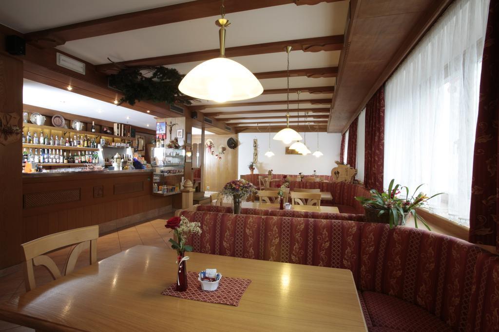 Hotel Alpino Plan Selva di Val Gardena Bagian luar foto