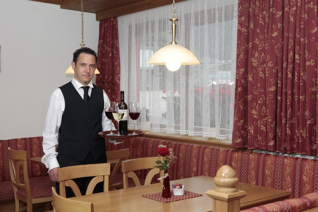 Hotel Alpino Plan Selva di Val Gardena Bagian luar foto